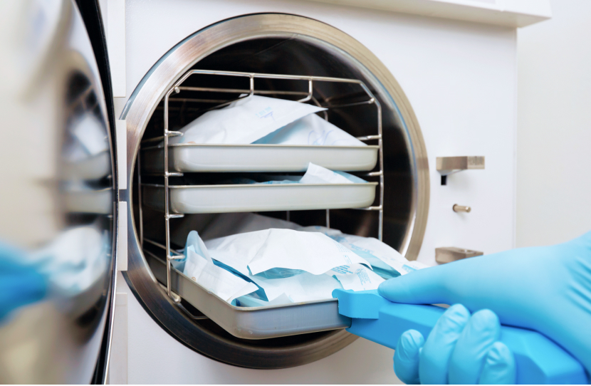 消毒・滅菌された清潔な診療環境